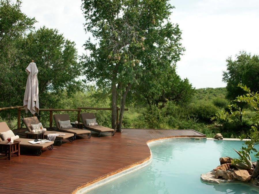 Impodimo Game Lodge Madikwe Game Reserve Ngoại thất bức ảnh